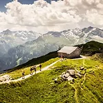 Aparthotel Alpenparks - Gratis Thermeneintritt 4*