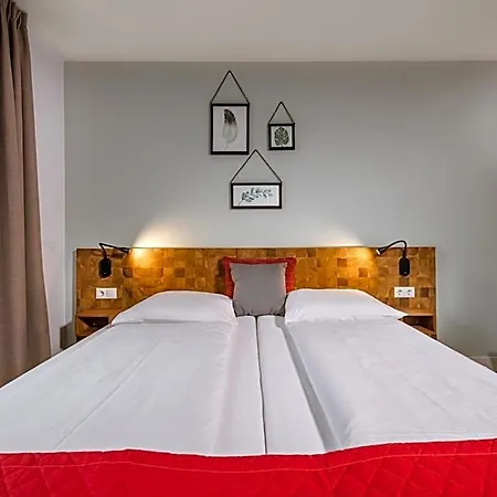 Lägenhetshotell Alpenparks - Gratis Thermeneintritt 4*