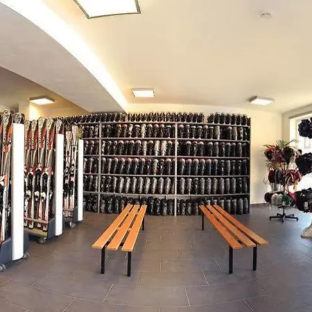 Alpenparks - Gratis Thermeneintritt Lägenhetshotell Bad Hofgastein