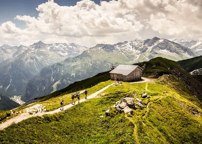 شقة فندقية Alpenparks - Gratis Thermeneintritt 4*